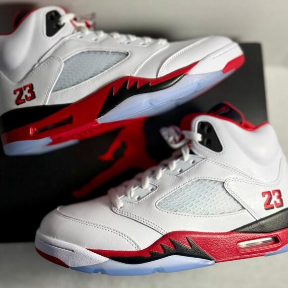 Jordan 5 Retro Fire Red 2025 HQ7978-101 Men's Basketball Shoes sz: 10 | NWB - Picture 8 of 11